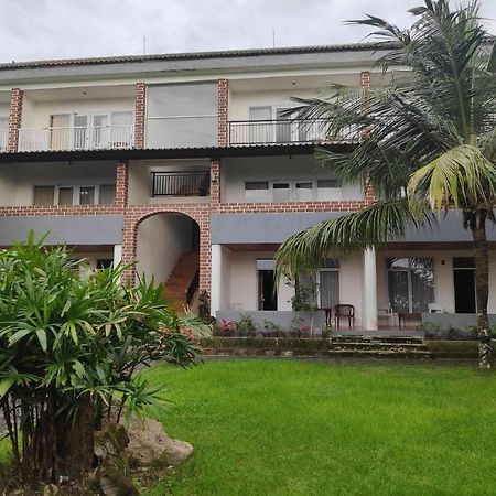 Pecatu Guesthouse 乌鲁瓦图 外观 照片
