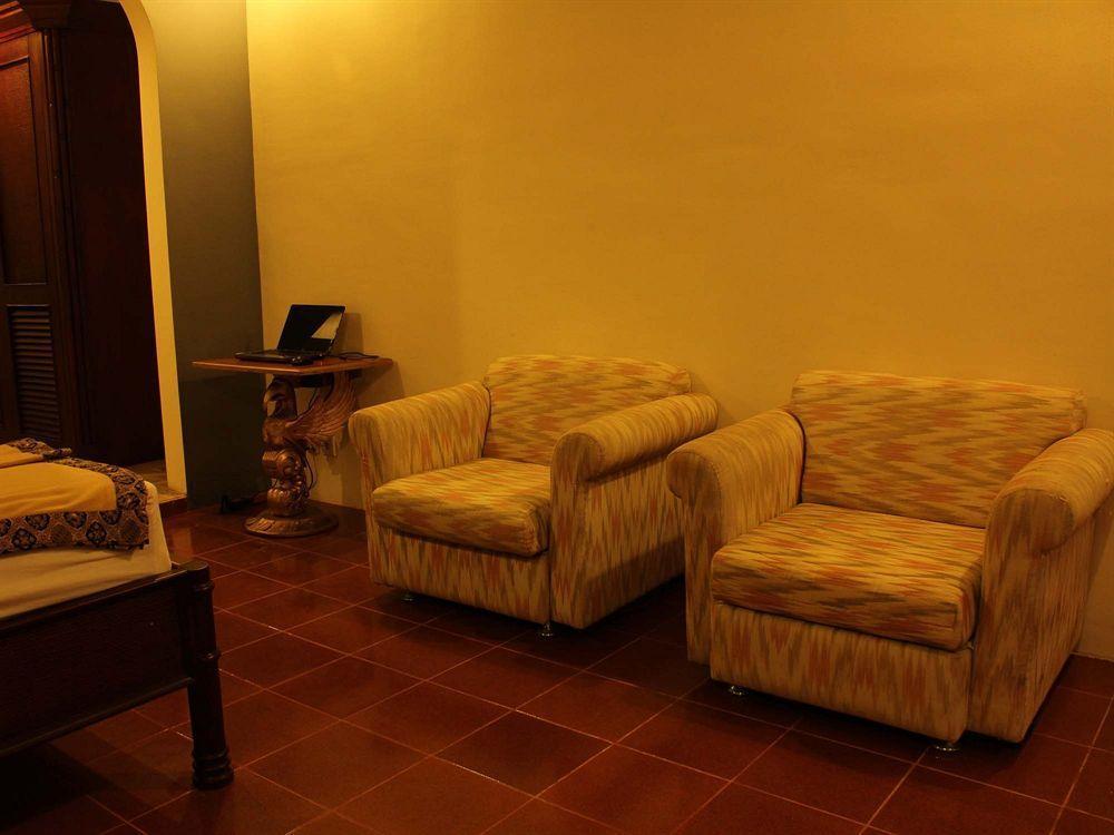 Pecatu Guesthouse 乌鲁瓦图 外观 照片