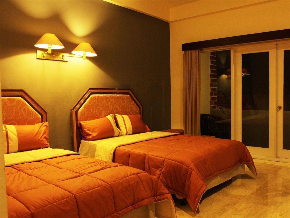 Pecatu Guesthouse 乌鲁瓦图 外观 照片