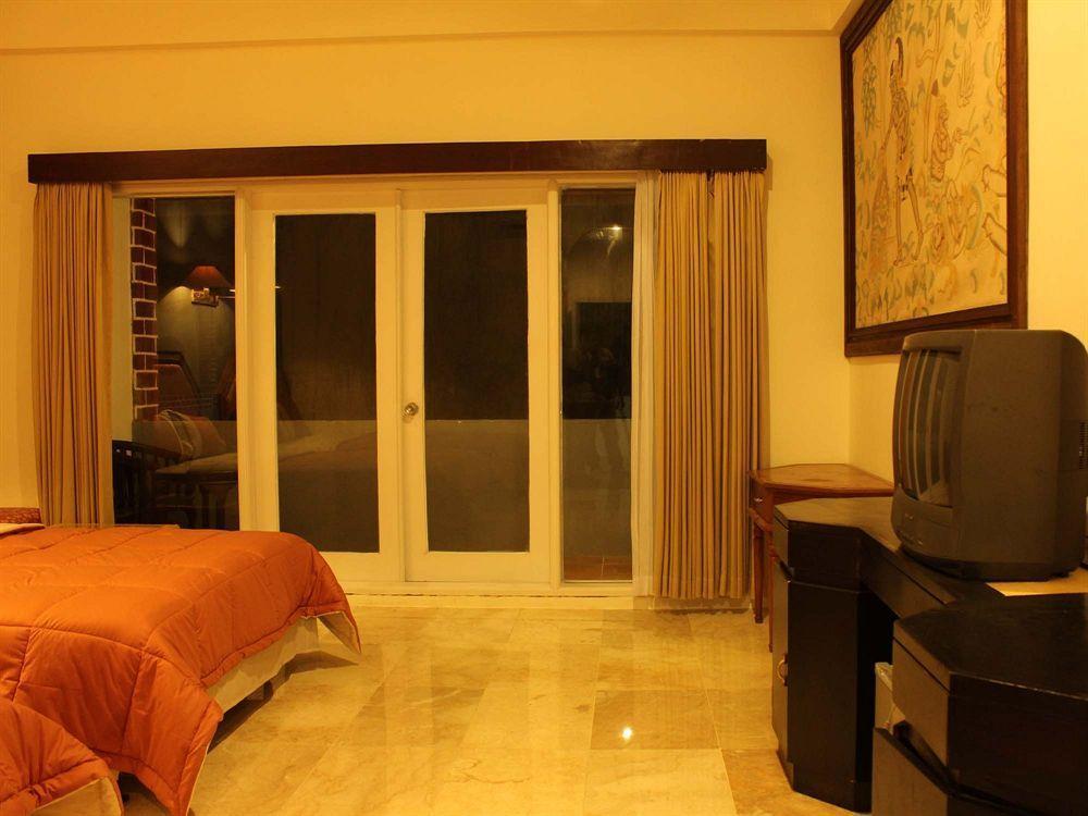 Pecatu Guesthouse 乌鲁瓦图 外观 照片