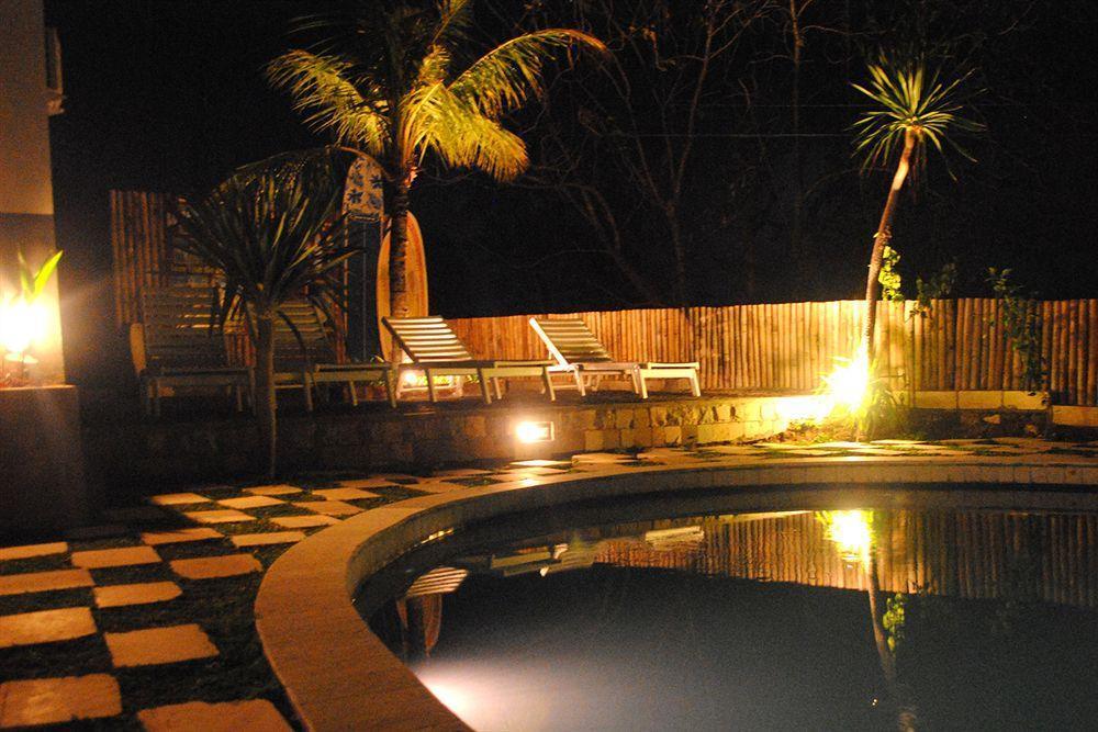 Pecatu Guesthouse 乌鲁瓦图 外观 照片